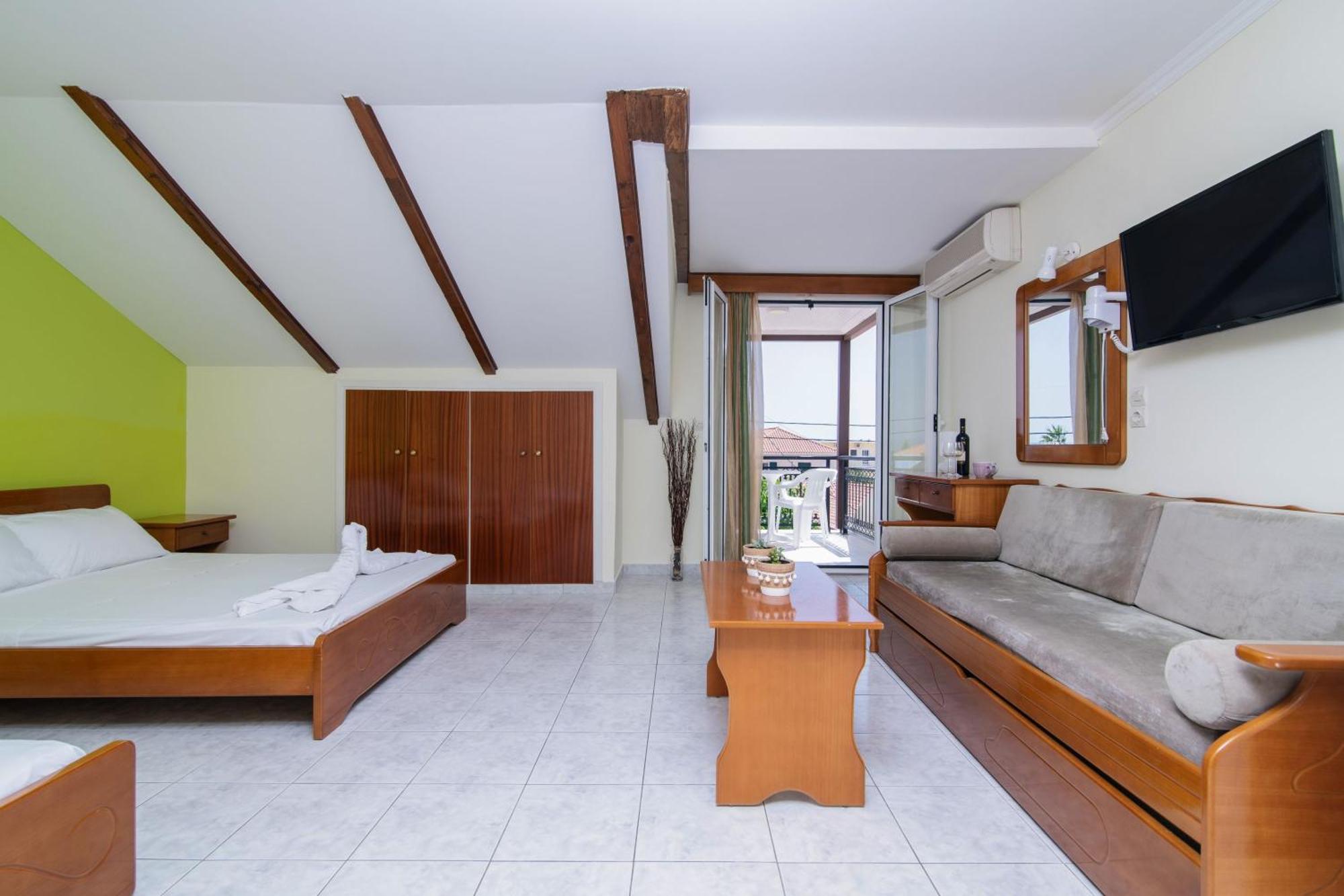 Sunbliss Studios & Apartments 알리케스 객실 사진